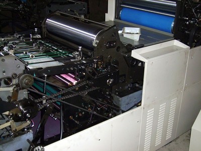 元裕四色冥幣印刷機生產(chǎn)冥幣的利潤分析